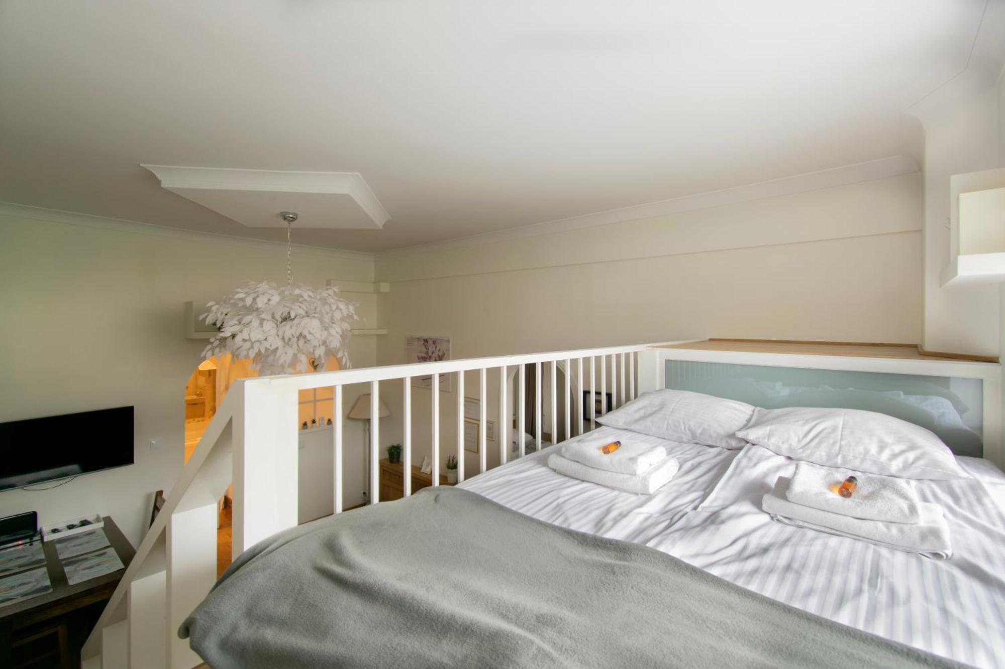 Stylish 2 Bedroom Apartment Morsztynowska Street Krasków Eksteriør bilde